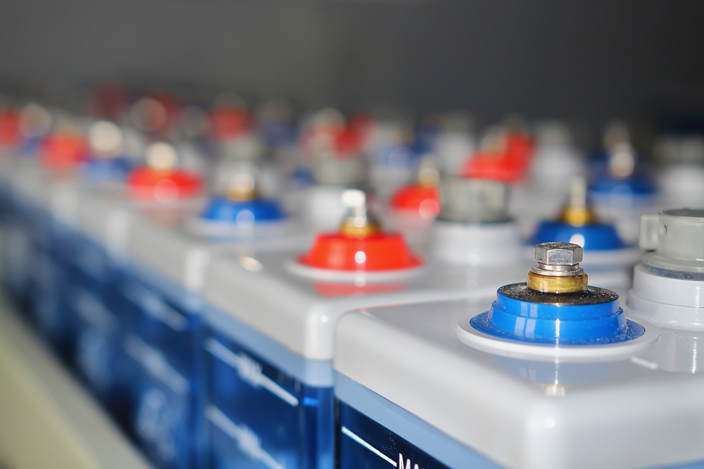 Battery energy storage banks